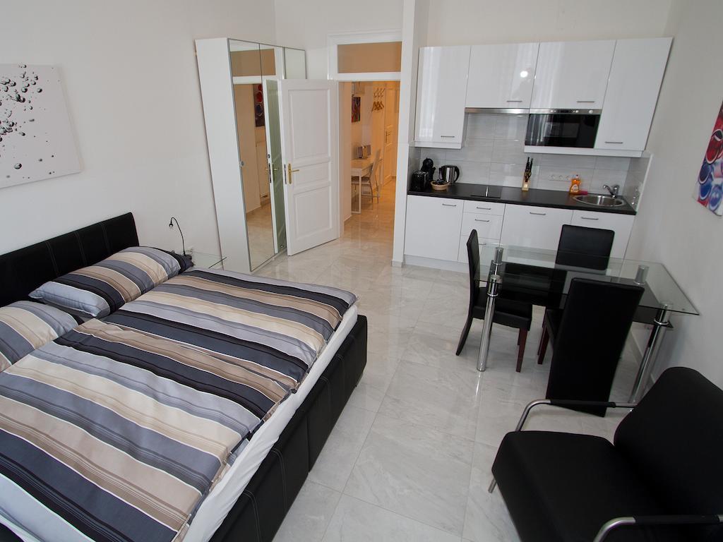 Apartment Nähe Zentrum Wenen Kamer foto