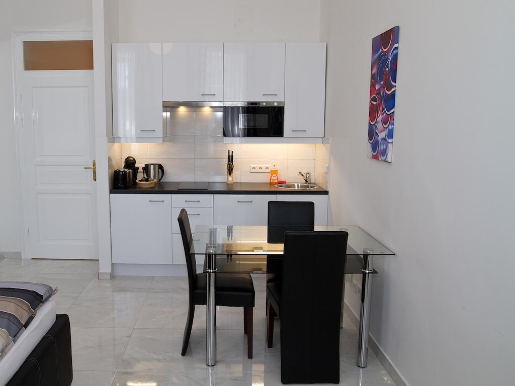 Apartment Nähe Zentrum Wenen Kamer foto